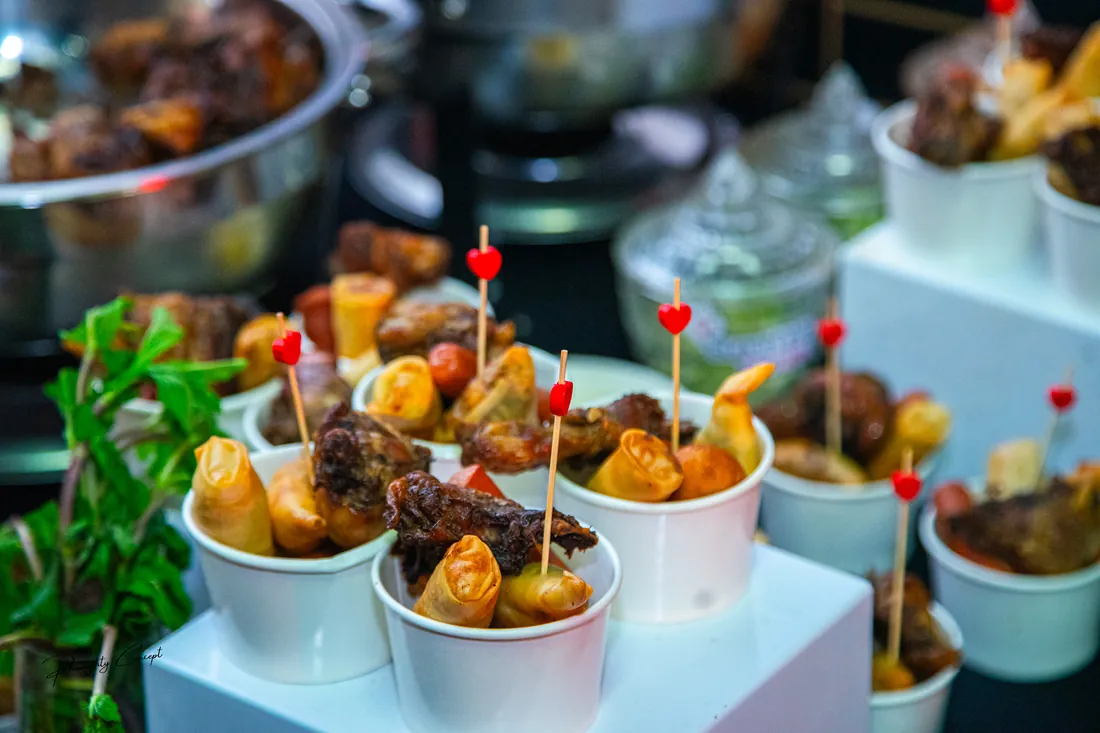Canapés at the buffet