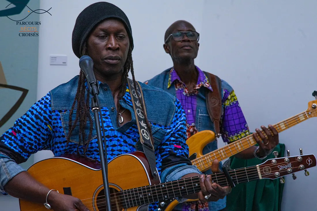 Live music in the gallery